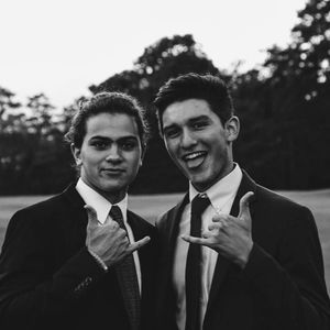 Meet your Posher, Carlos jr